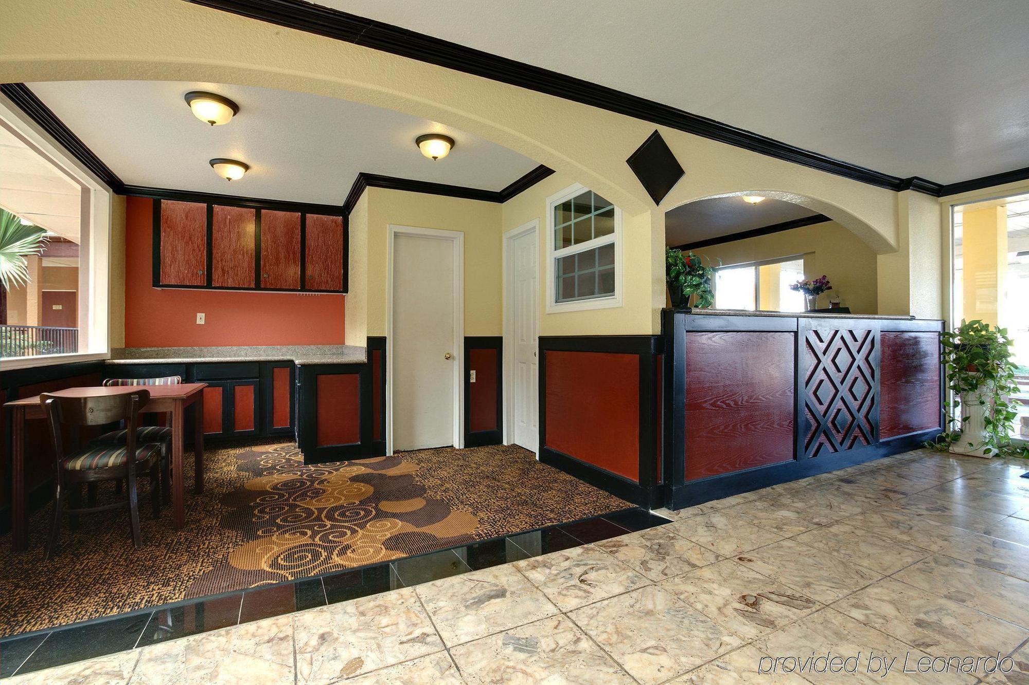 Budget Host Inn Arlington Exterior photo